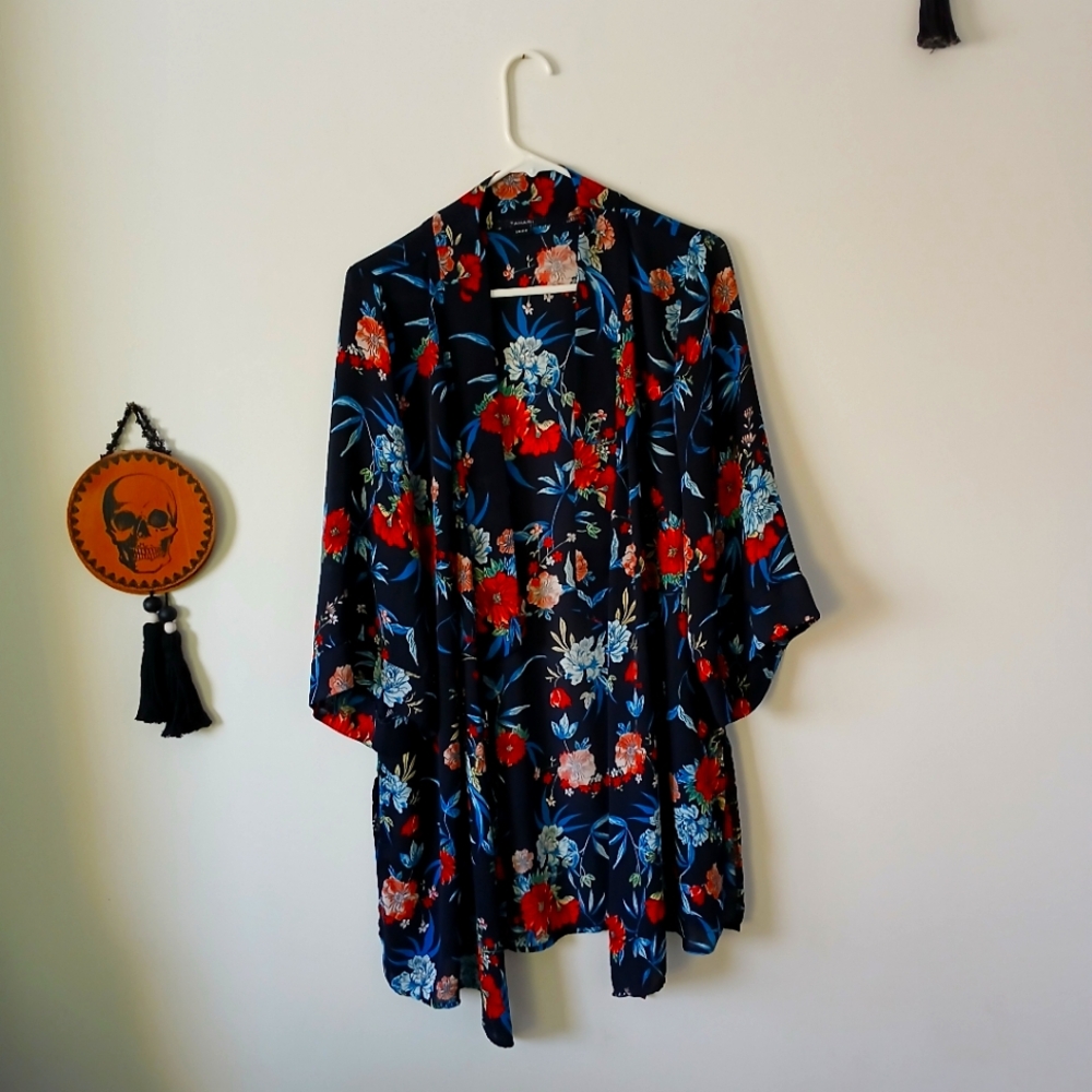 Tahari Lightweight Floral Kimono Duster